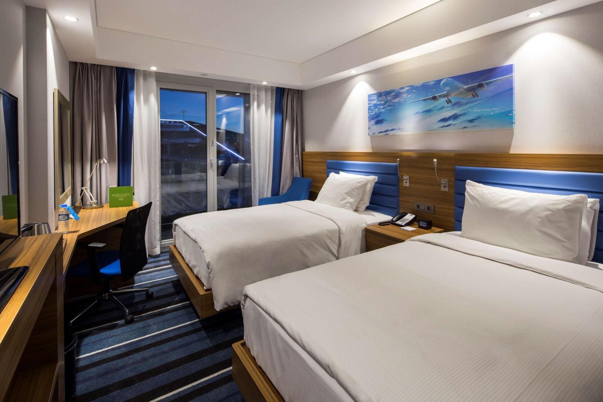 Hampton By Hilton Istanbul Kurtkoy Hotel Kültér fotó