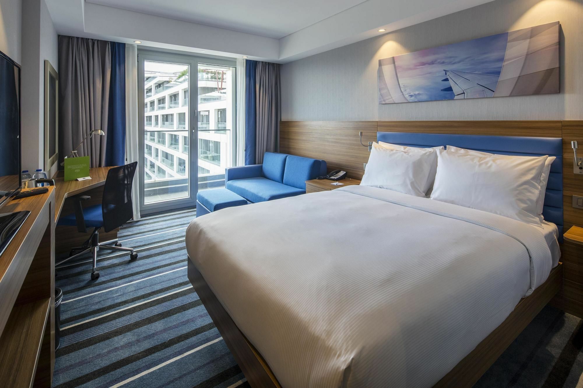 Hampton By Hilton Istanbul Kurtkoy Hotel Kültér fotó